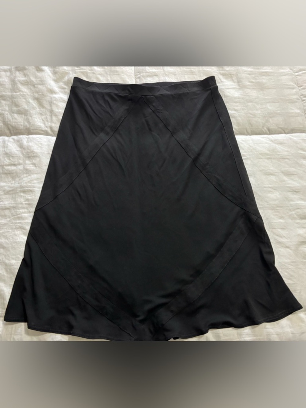 Yves Saint Laurent Black A-Line Midi Skirt with Panel Detailing size medium